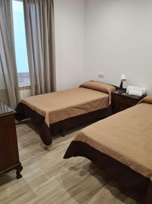 Apartamento Centrico Pontevedra Apartment ภายนอก รูปภาพ